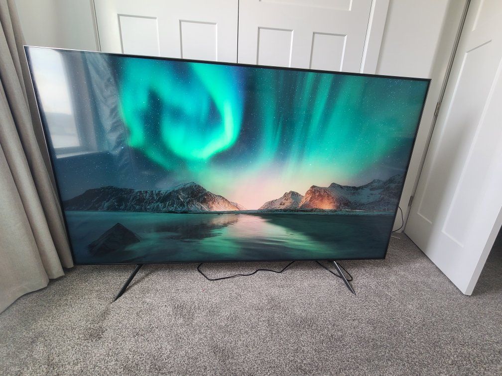 82" Samsung Qled TV 2021