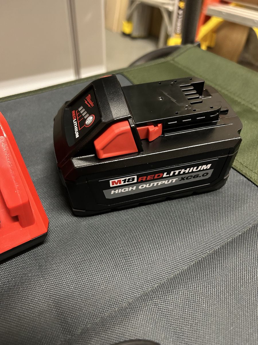 Main image 3