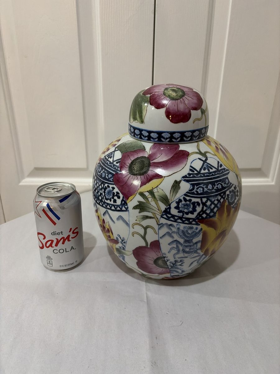 Vintage Oriental Accent Ceramic Ginger Jar with Lid Floral & Geometric Pattern
