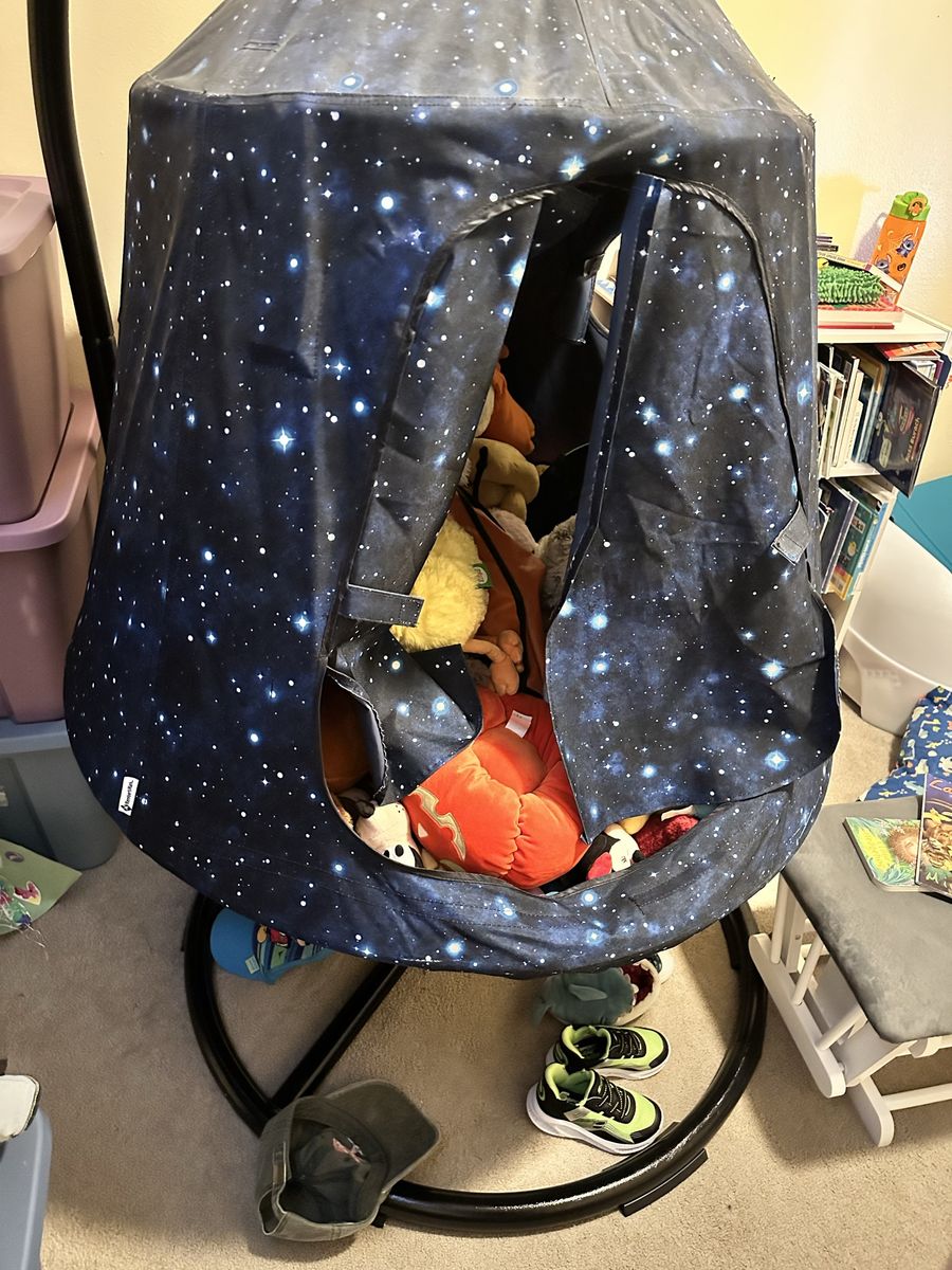 Member Mark Sensory Pod
