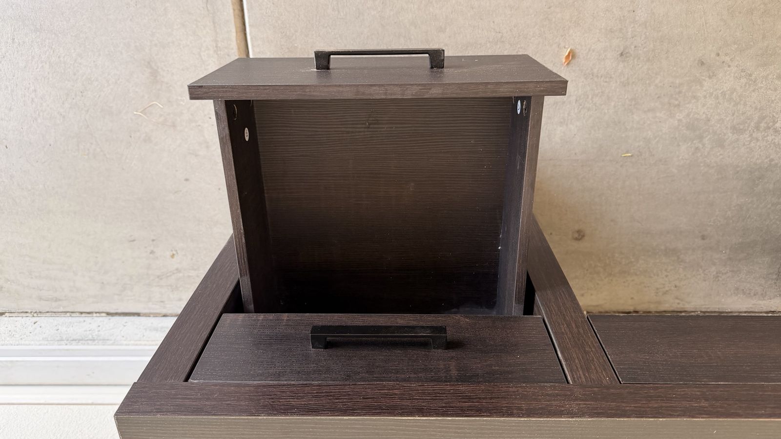 Main image 4