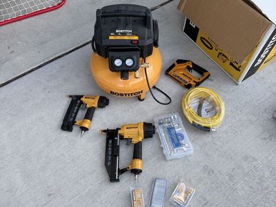 Bostitch Air Compressor + 2 Nail Guns + Stapler