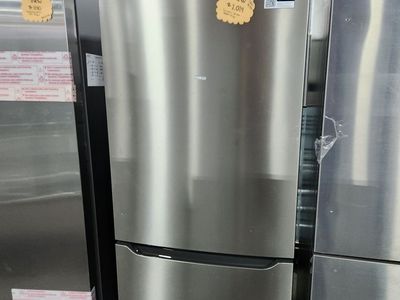 Brand New! Frigidaire Gallery Bottom Freezer Refrigerator Stainless Steel