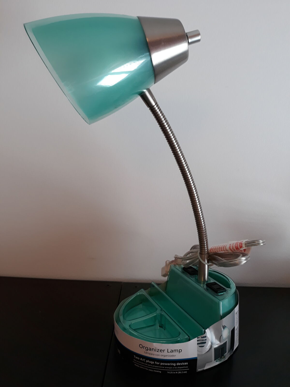 Cute organizing lamp