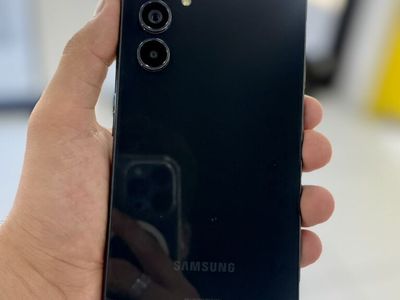 Samsung Galaxy A54, 128 GB - Unlocked