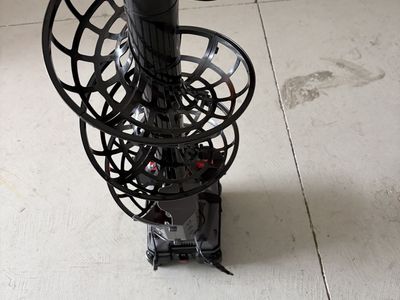 Pickleball throwing Machine with Spiral Ball Feeder and Adjustable Pitch Angle