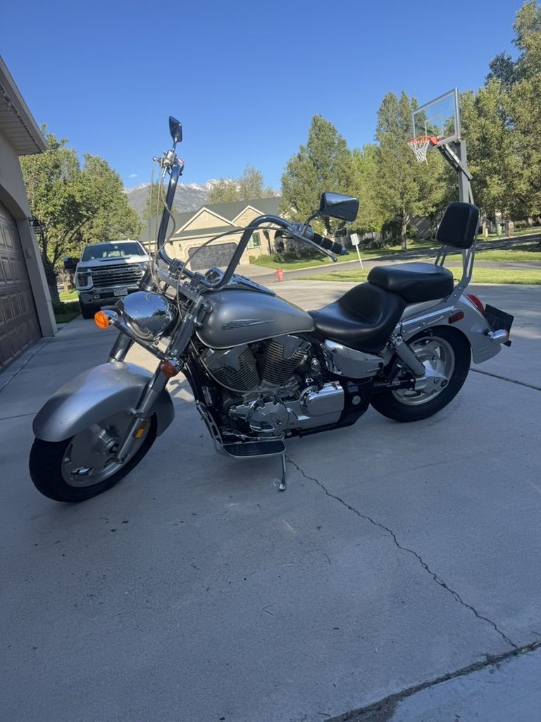 2006 Honda VTX 1300R