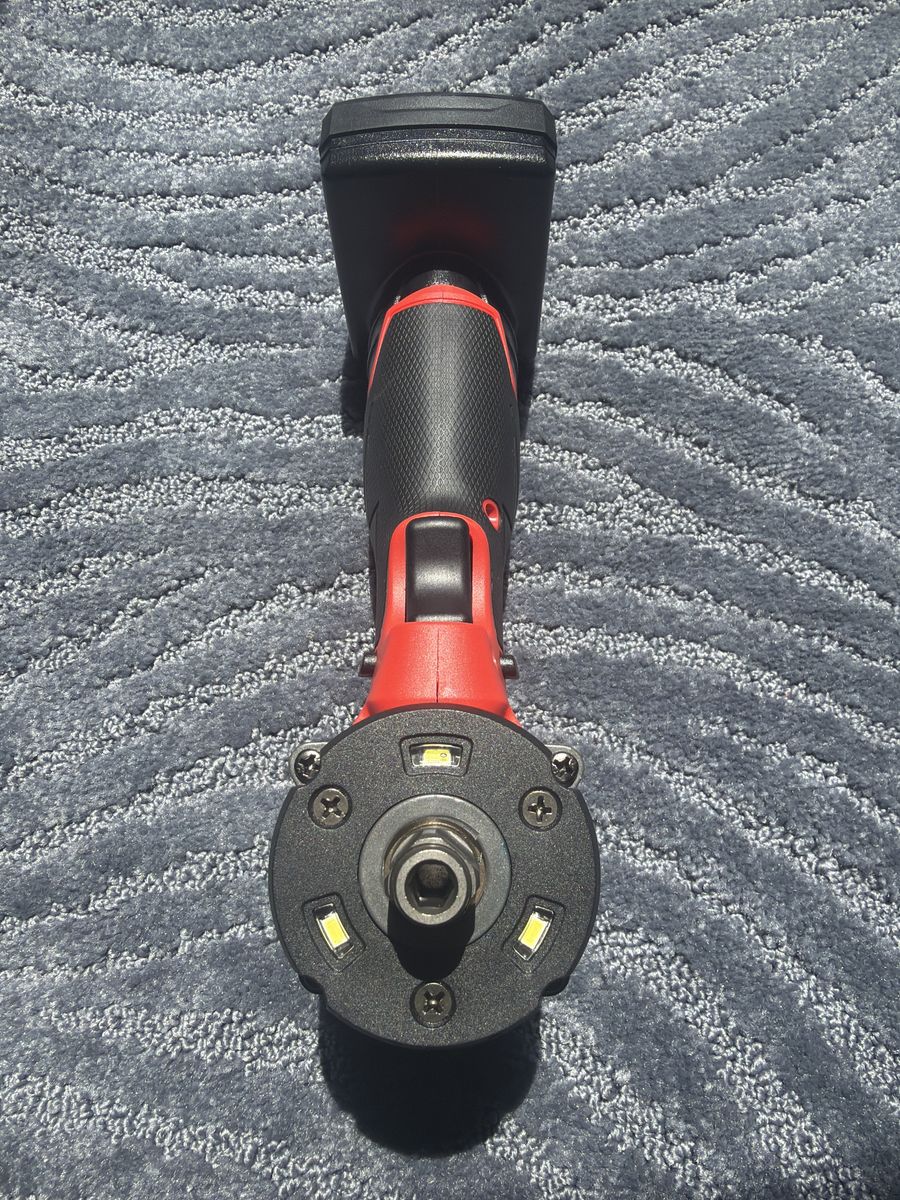 Main image 5