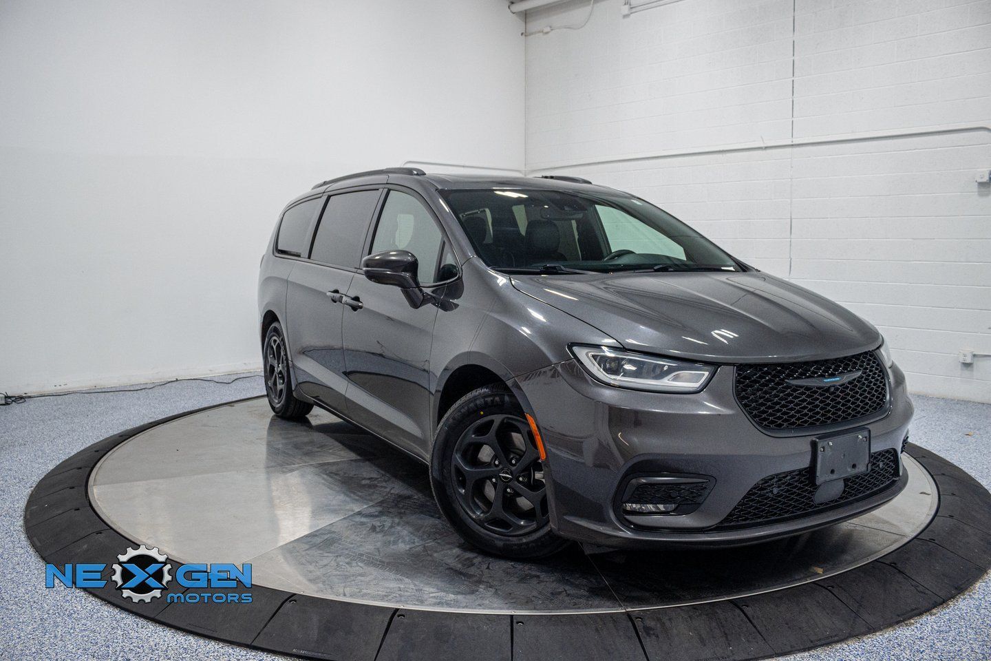 2021 CHRYSLER PACIFICA Limited
