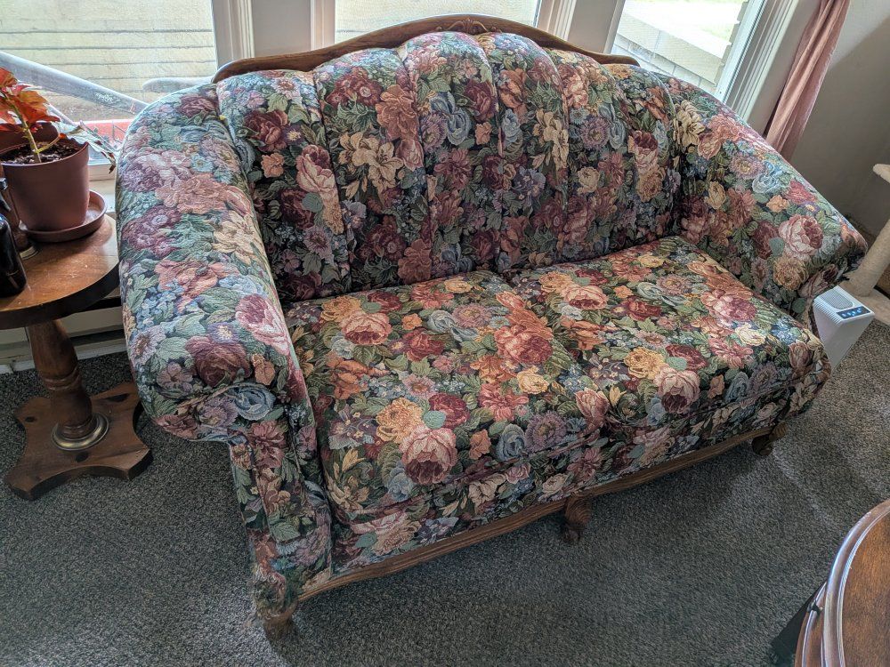 Vintage Floral Love Seat Couch - Wood Trim - Two Seater Sofa