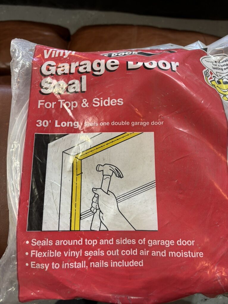 M-d Vinyl Garage Door Seal 30'