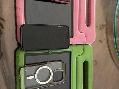 $125 OBO IPhones, Ipads & Samsung For Sell