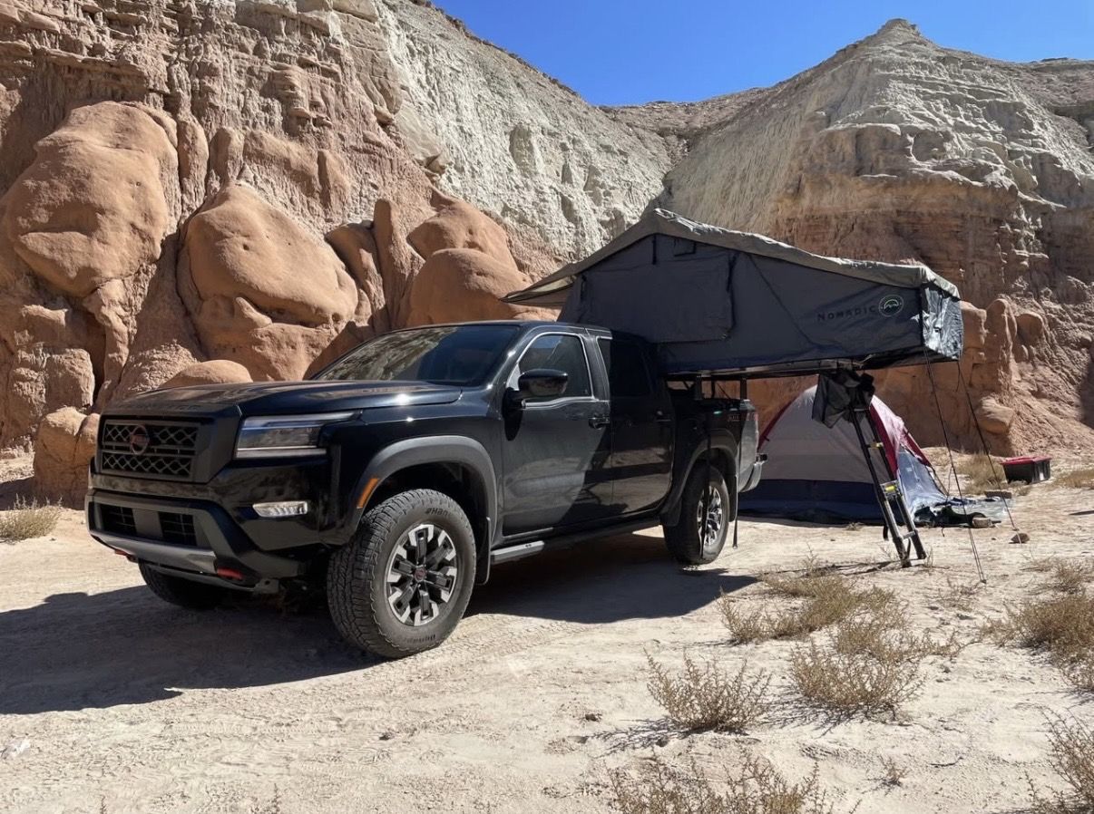 Overland Nomadic 3 Rooftop Tent