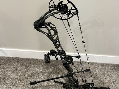 Mathews ARC 34 - RH Mint Condition