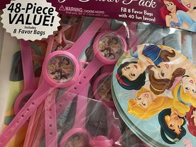 Hallmark princess party favor pack 8 bags 40 fun favors birthday party