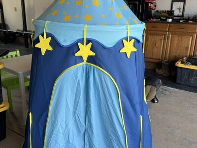Like New Play Tent