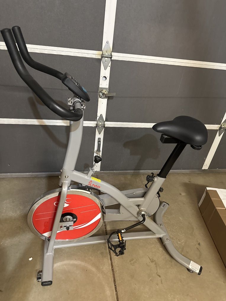 Sunny Health & Fitness Stationary Spin Bike SF-B12