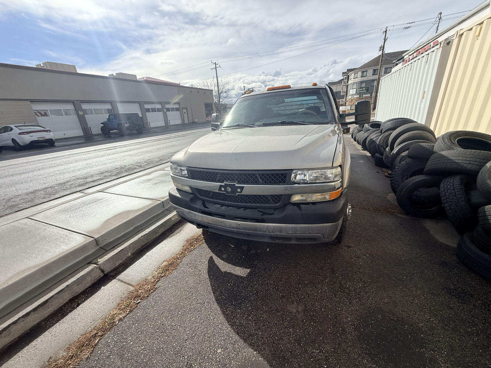 2001 CHEVROLET SILVERADO 3500 LS