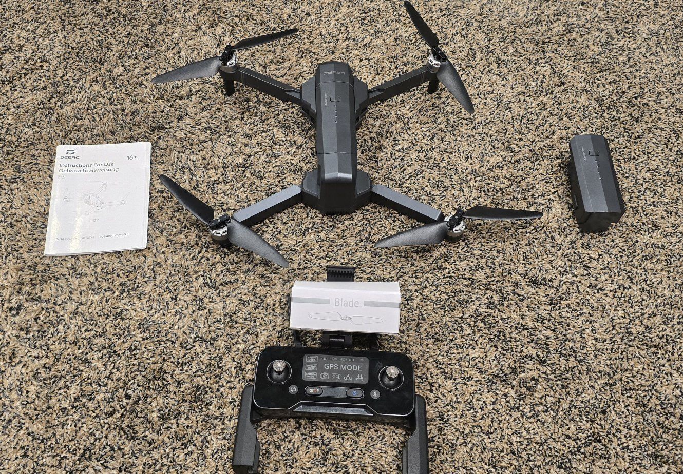 Deerc DE22 Drone