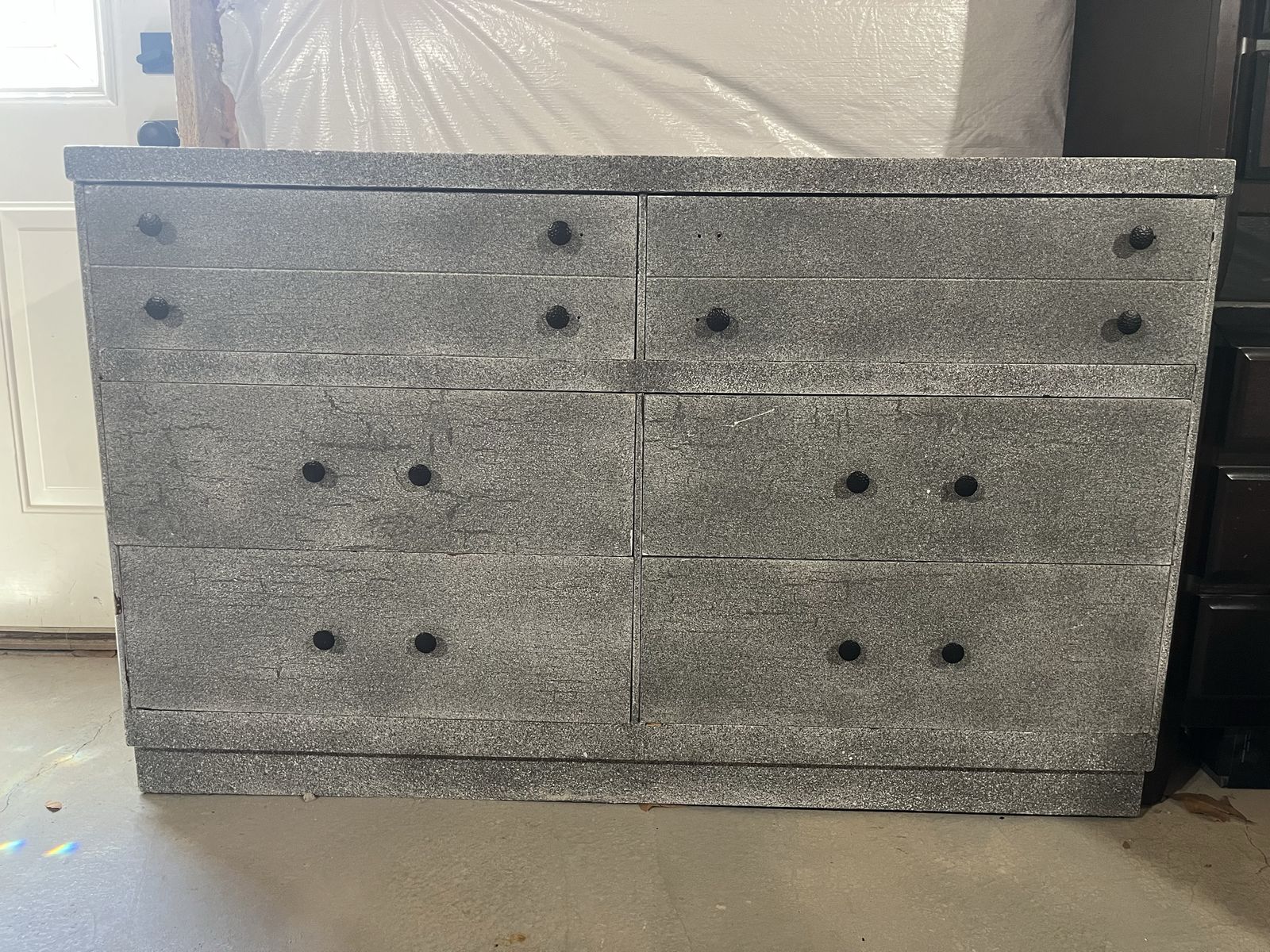 Long dresser 6 drawers
