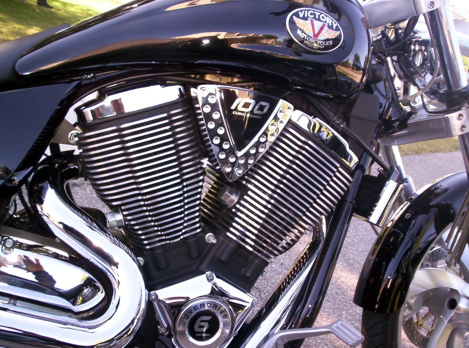 Main image 4