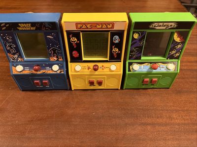 Arcade Games Working PAC Man, Space Invaders, Galaga, Set