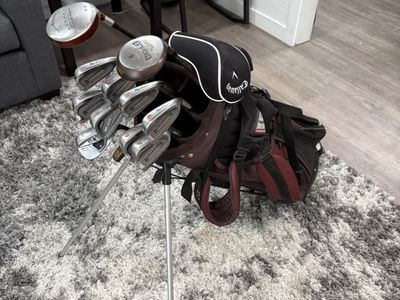 Callaway Golf Bag with MacGregor John Jacobs Irons (3-P) & TaylorMade Woods