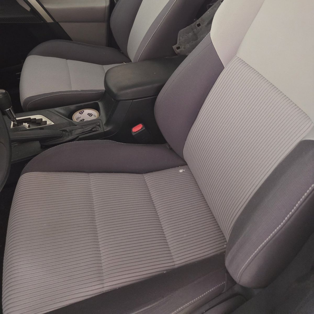 2013 Toyota Rav4 xle 120k mi