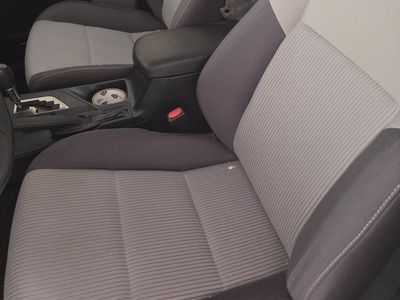 2013 Toyota Rav4 xle 120k mi