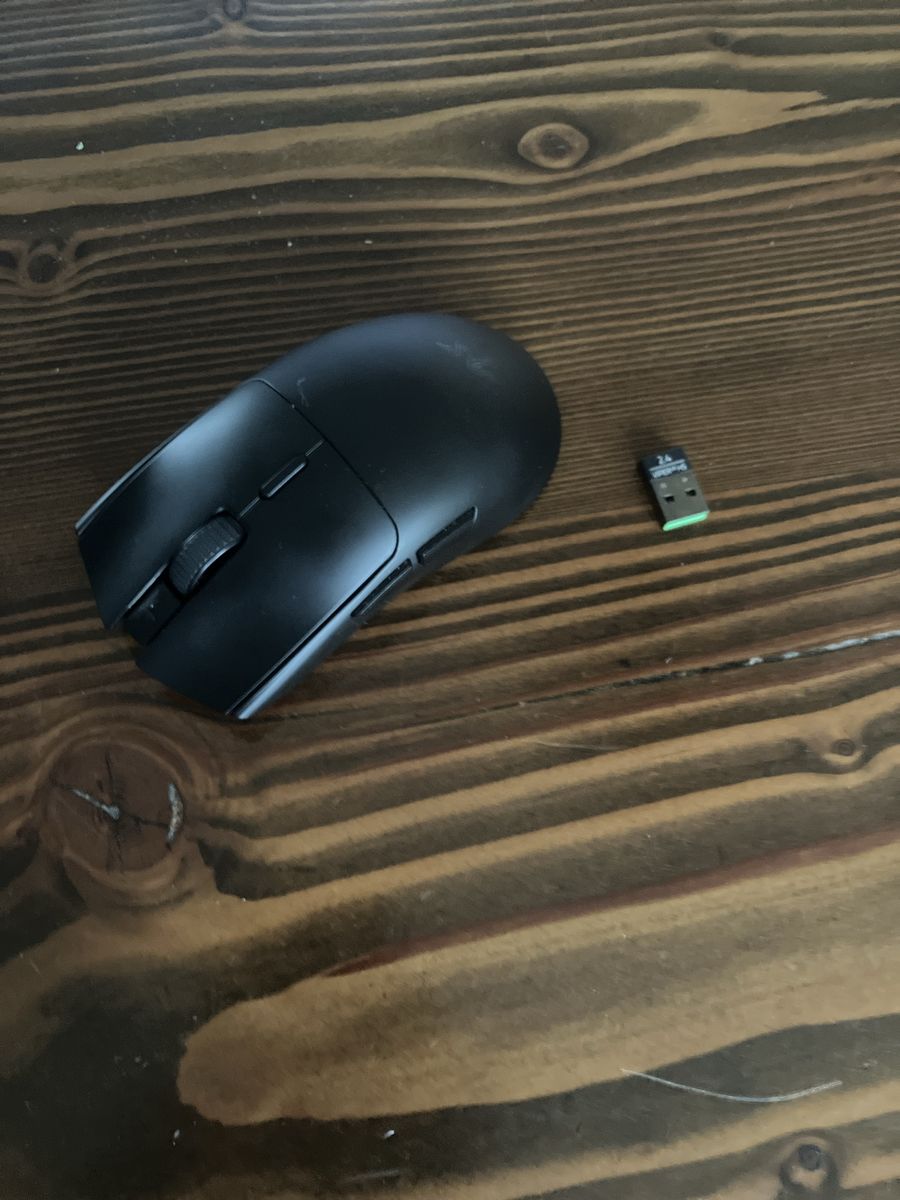 Razer v3 hyperspeed