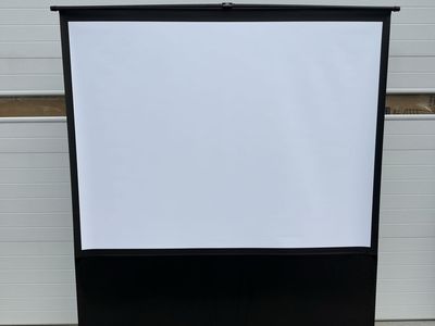 Da-Lite 80" Portable Pull Up Projector Screen 64" x 48" Floor Model C, KO89931