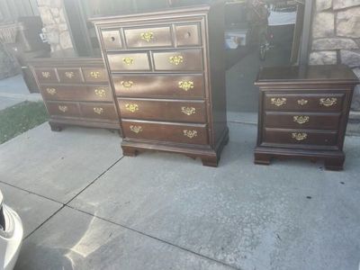 Bassett Cherry Wood 3-Piece Bedroom Set - Dressers & Nightstand - Scuffs & Wear
