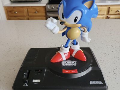 VINTAGE SEGA SONIC THE HEDGEHOG MANIA COLLECTOR'S 12" STATUE w/ STARTUP AUDIO WORKS GREAT!