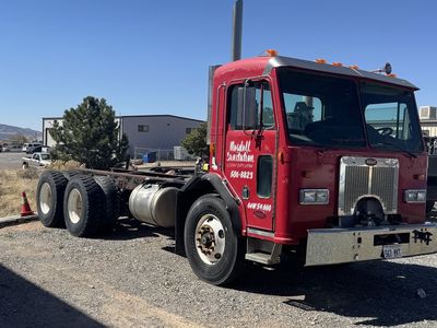 2004 Peterbuilt Cabover