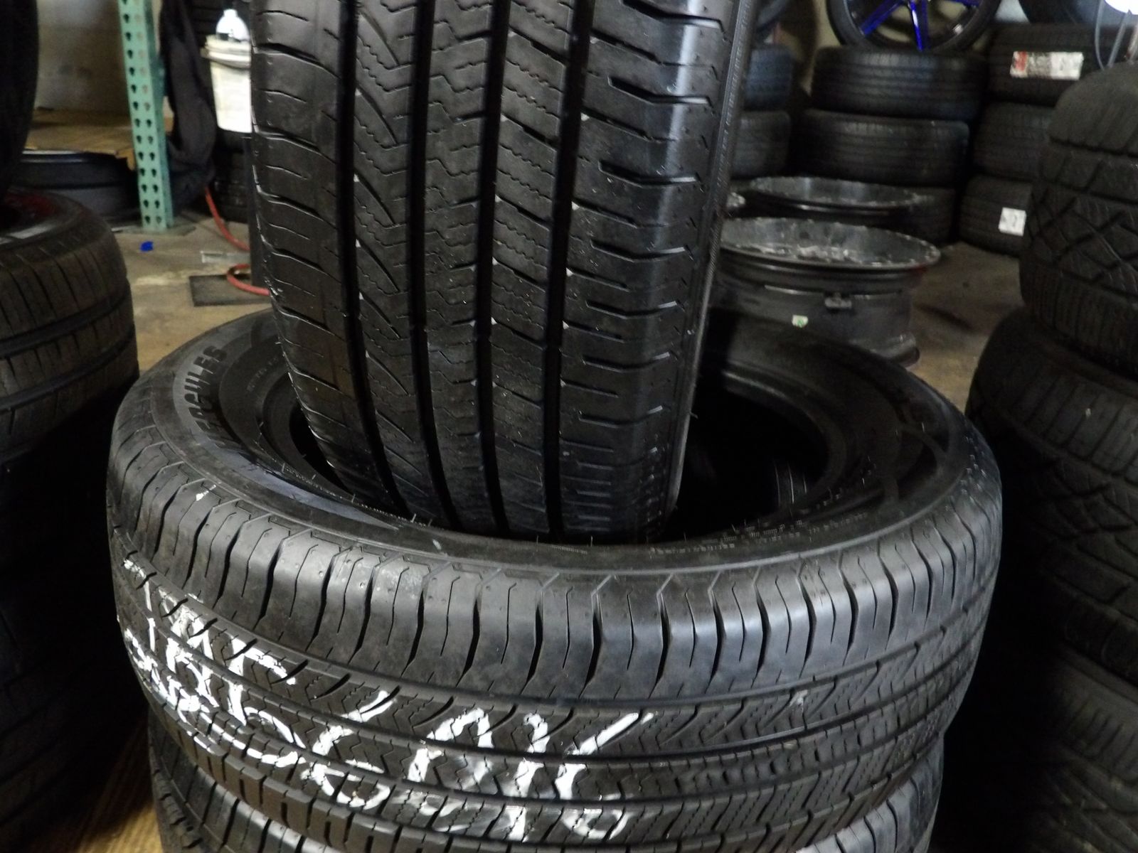 205/60R16 HERCULES ROAD TOUR PAIR OF TWO USED TIRES
