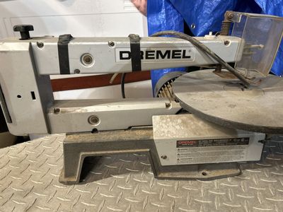 Dremel 16" Scroll Saw