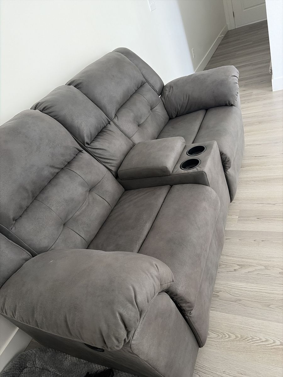 Gray Reclining Sectional Sofa with Cupholders - Used