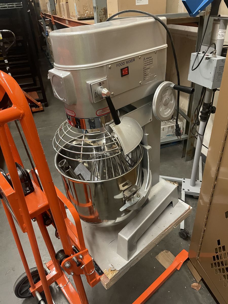 Commercial 30L Food Mixer Heavy Duty Planetary Mixer 1.5KW 110V