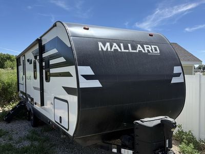 2021 heartland mallard 251bh