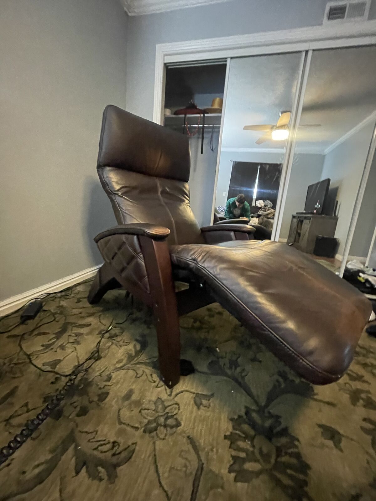 Hale Premier Zero Gravity Recliner with Air Massage