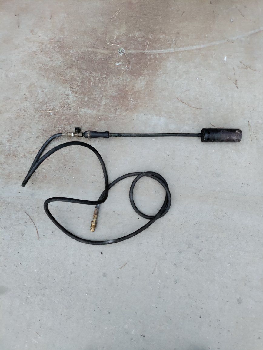 Heavy Duty Propane Torch Weed Burner with Hose - Used