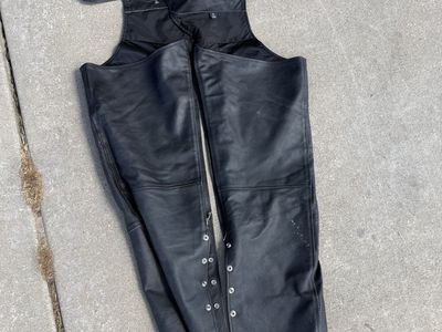 Viking Cycle Leather Motorcycle Chaps - XL