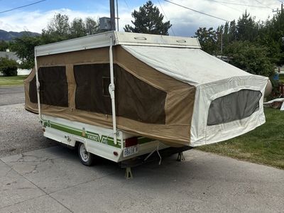Little Viking tent trailer