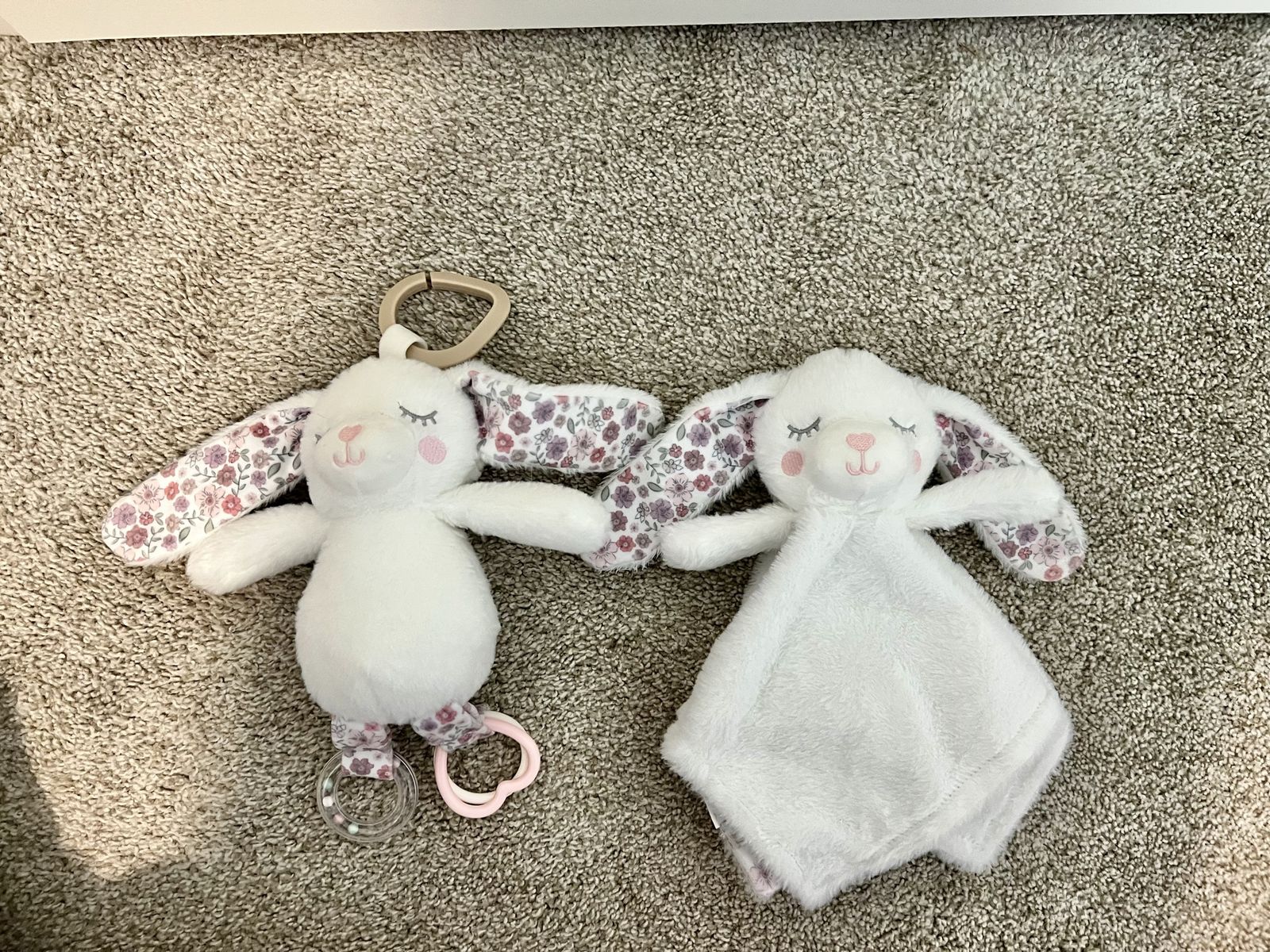 Stroller/Car Seat Bunny Buddies