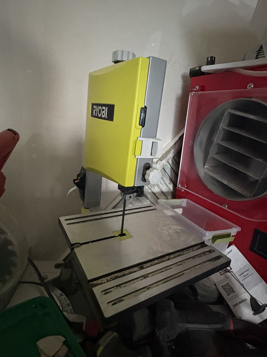 Ryobi Band Saw - Compact Woodworking Tool for Detail Work