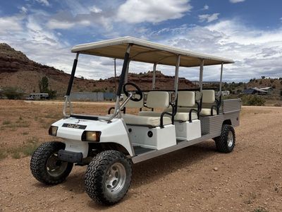 Lifted Club Car Limo gas Golf Cart 6 Seater with dump bed