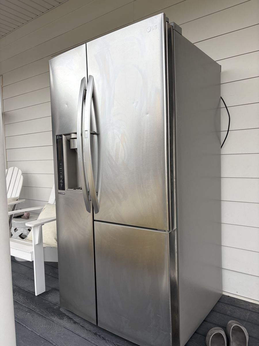 LG Refrigerator