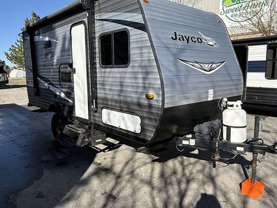 2021 Jayco Jay Flight 184BS Bunk Bunkhouse Travel Trailer with Bunks