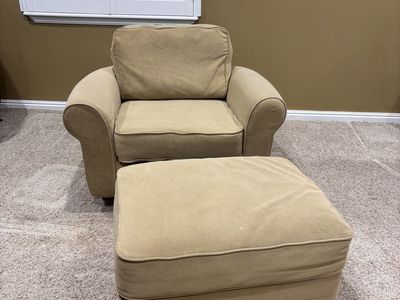 Chair + ottoman