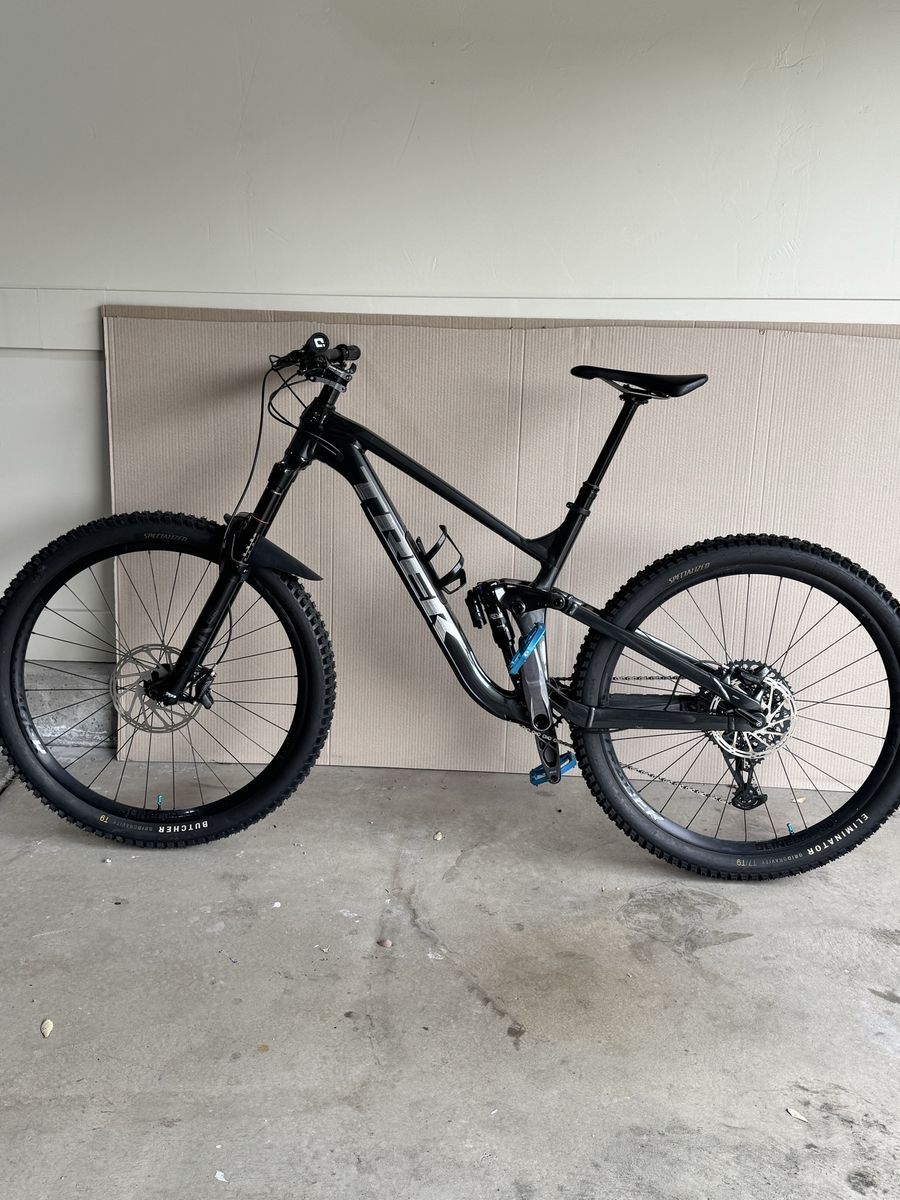 Trek Slash 8